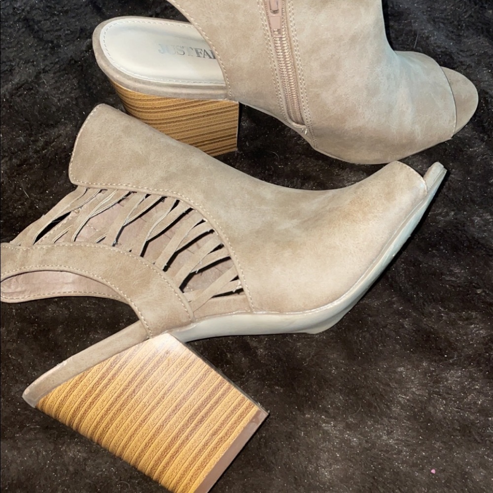 Open toed booties